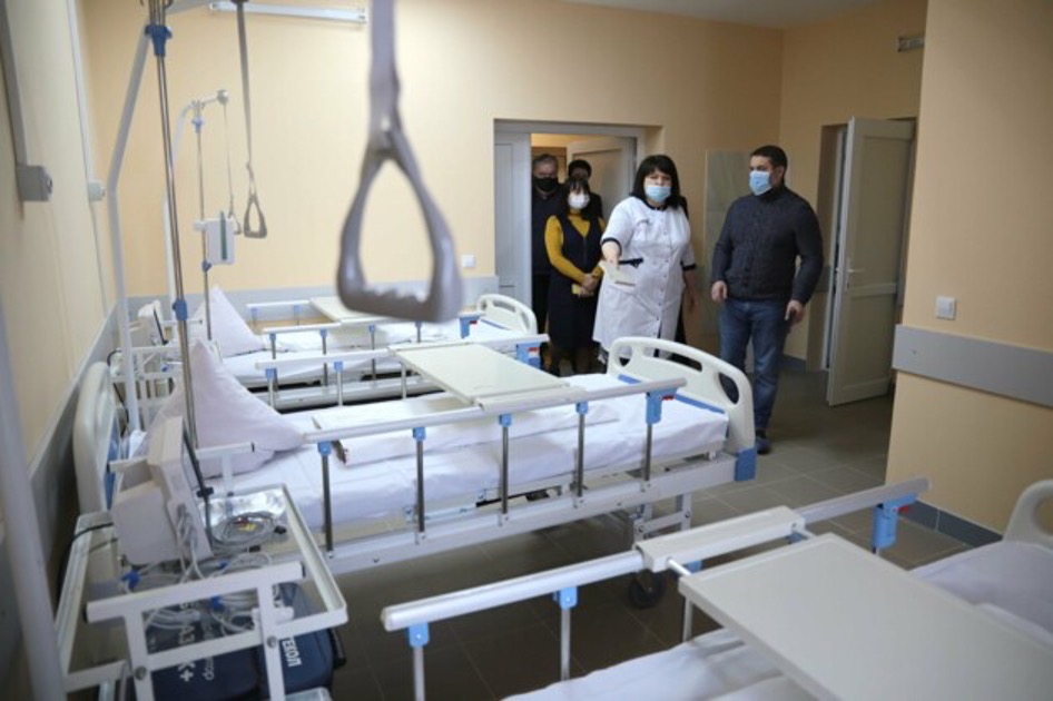 "Велике будівництво" лікарень: як влада створює медичну інфраструктуру по всій країні